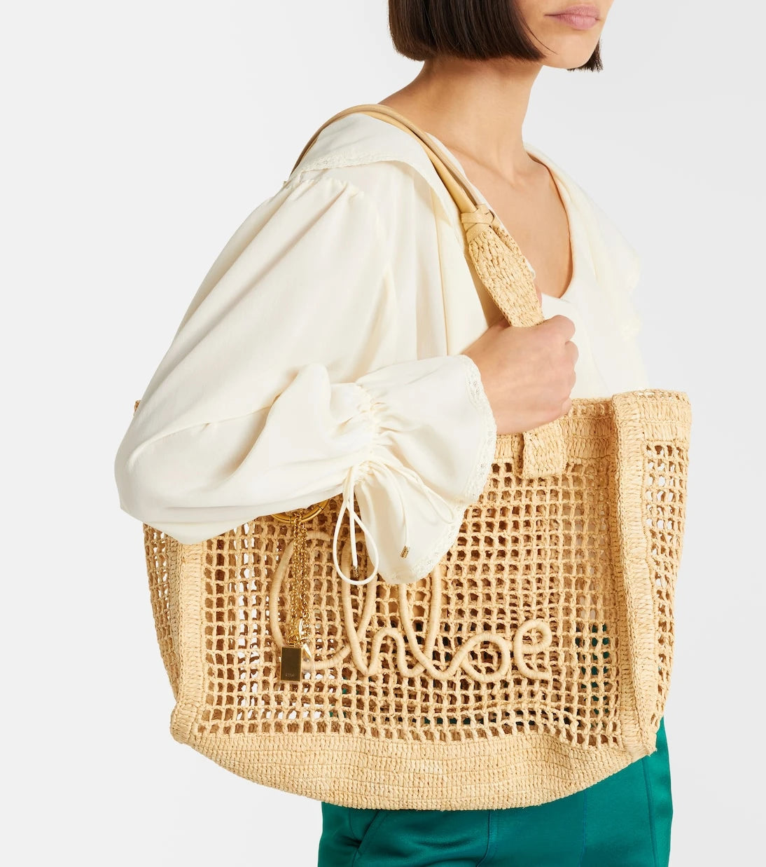 Chloé - Summer Banana East-West raffia tote bag