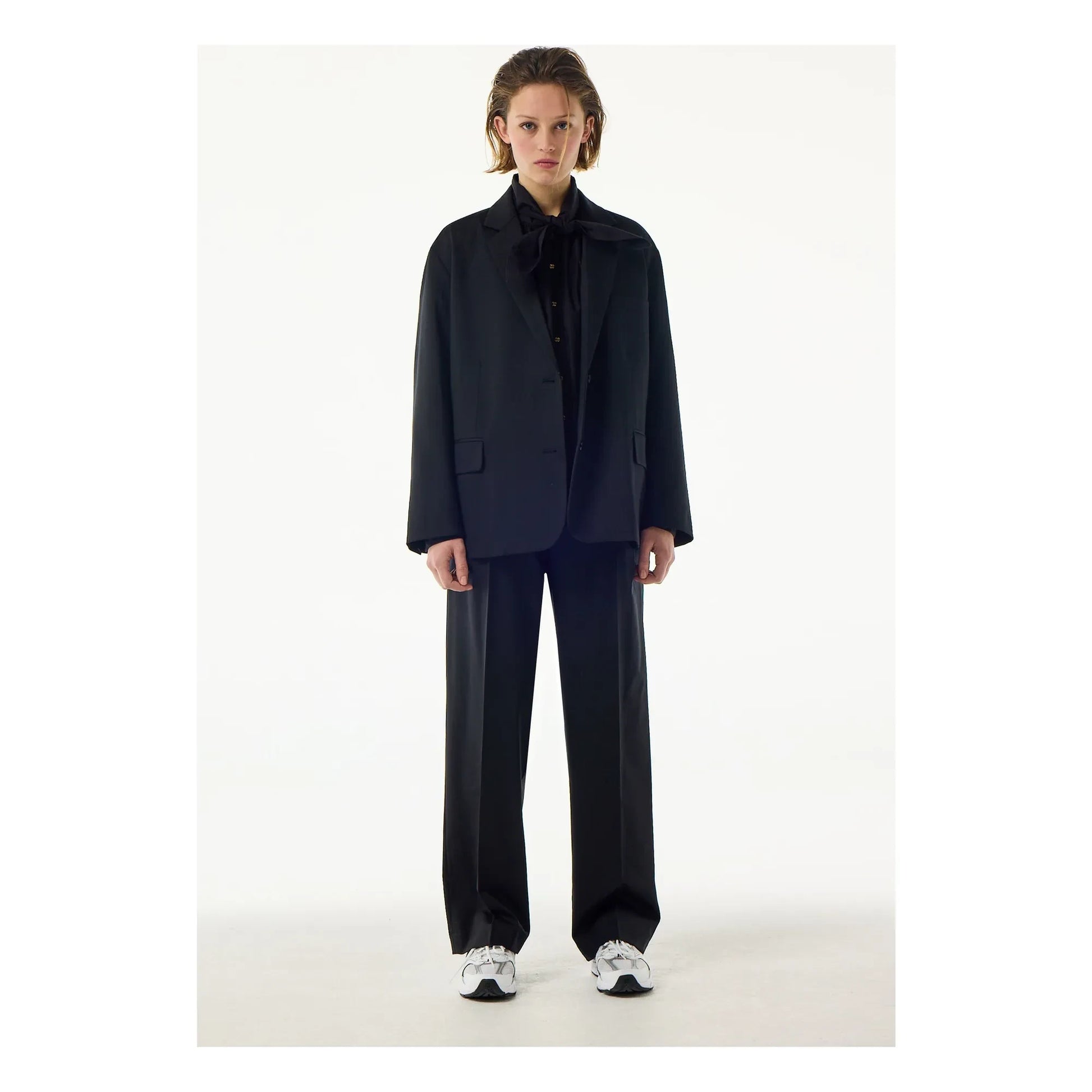 BELLEPIECE - Tailoring London Virgin Wool Jacket | Black