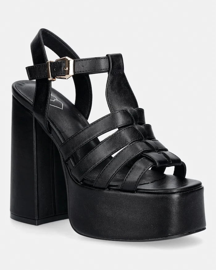 Koi Footwear сандали с дебел ток DBP55