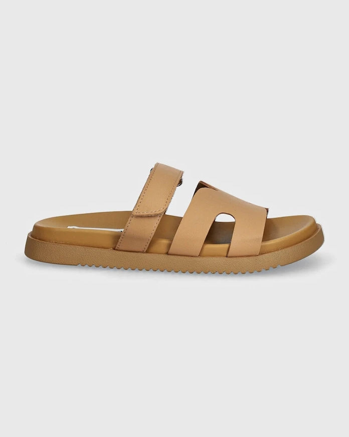 Кожени чехли Steve Madden