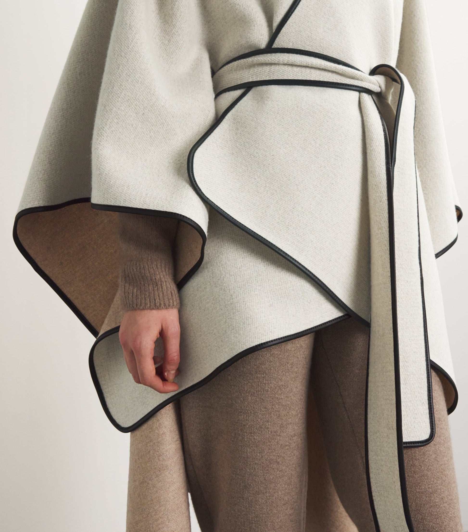 Johnstons Of Elgin Beige Wool-Cashmere Belted Cape