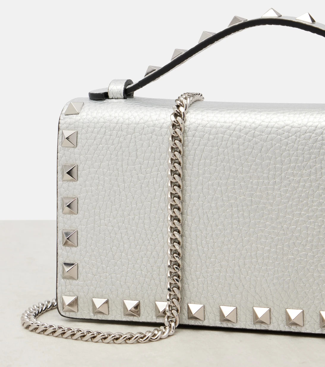 Valentino Garavani - Rockstud Mini leather crossbody bag