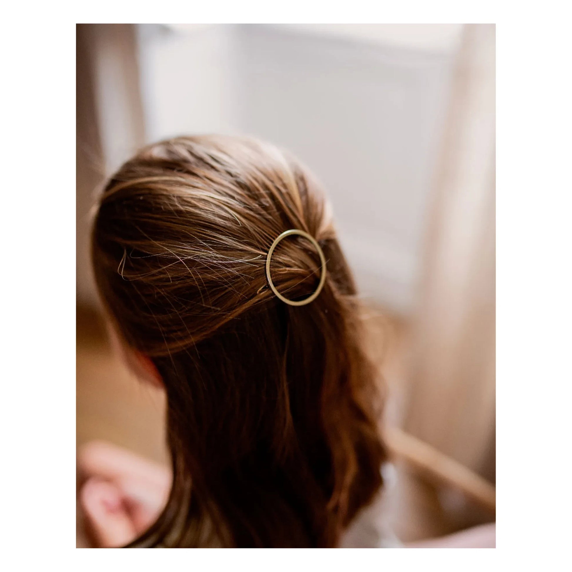 Bachca - Emma Round Hair Clip | Gold