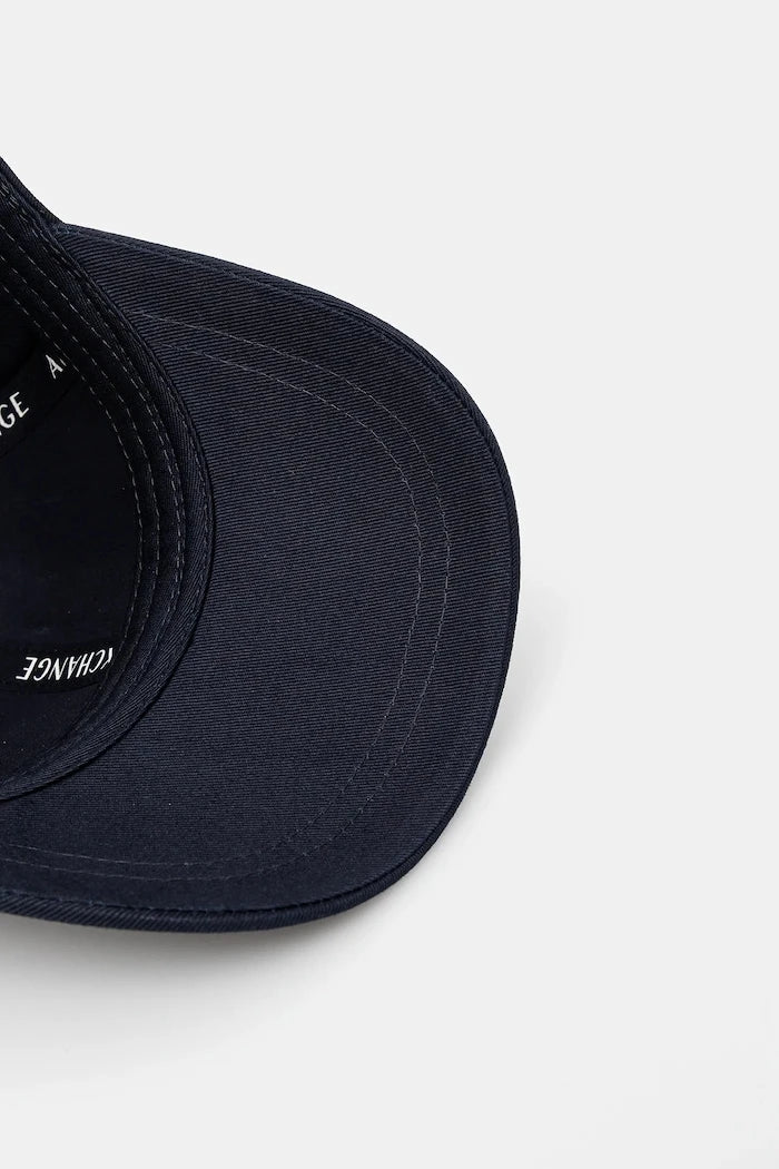 Armani Exchange Vizörlü Şapka