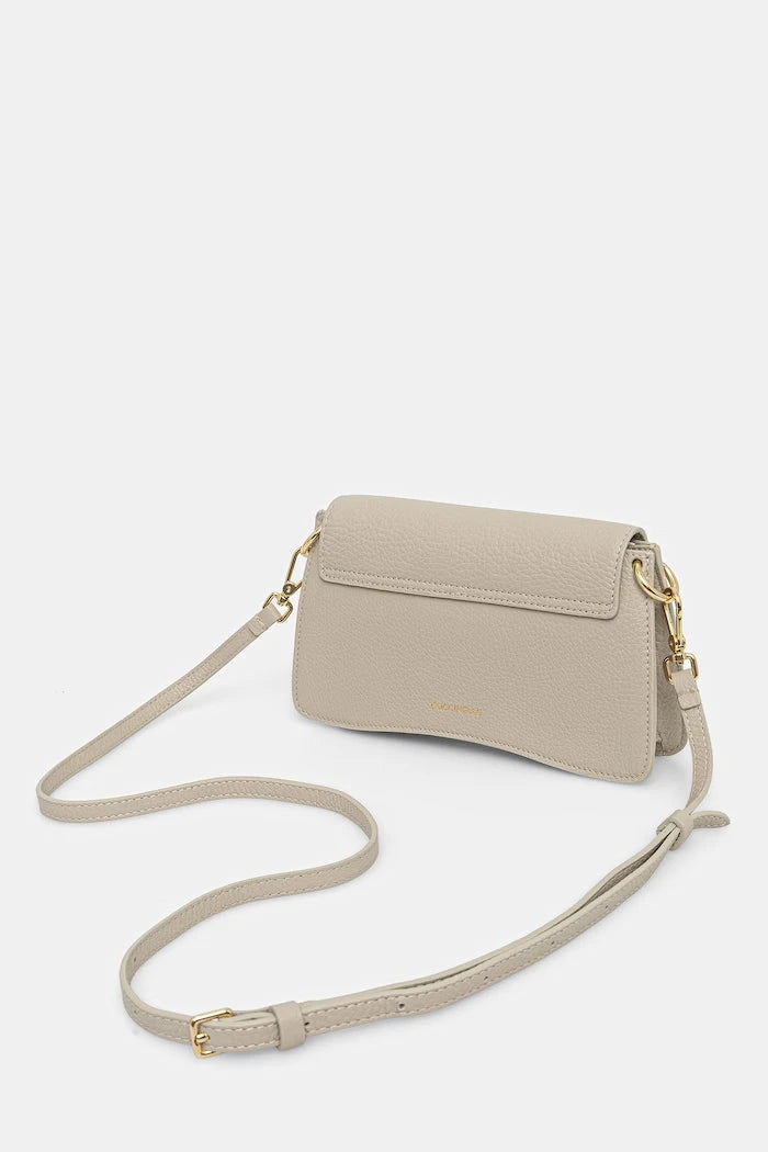 Coccinelle Kadın Deri Crossbody Çanta