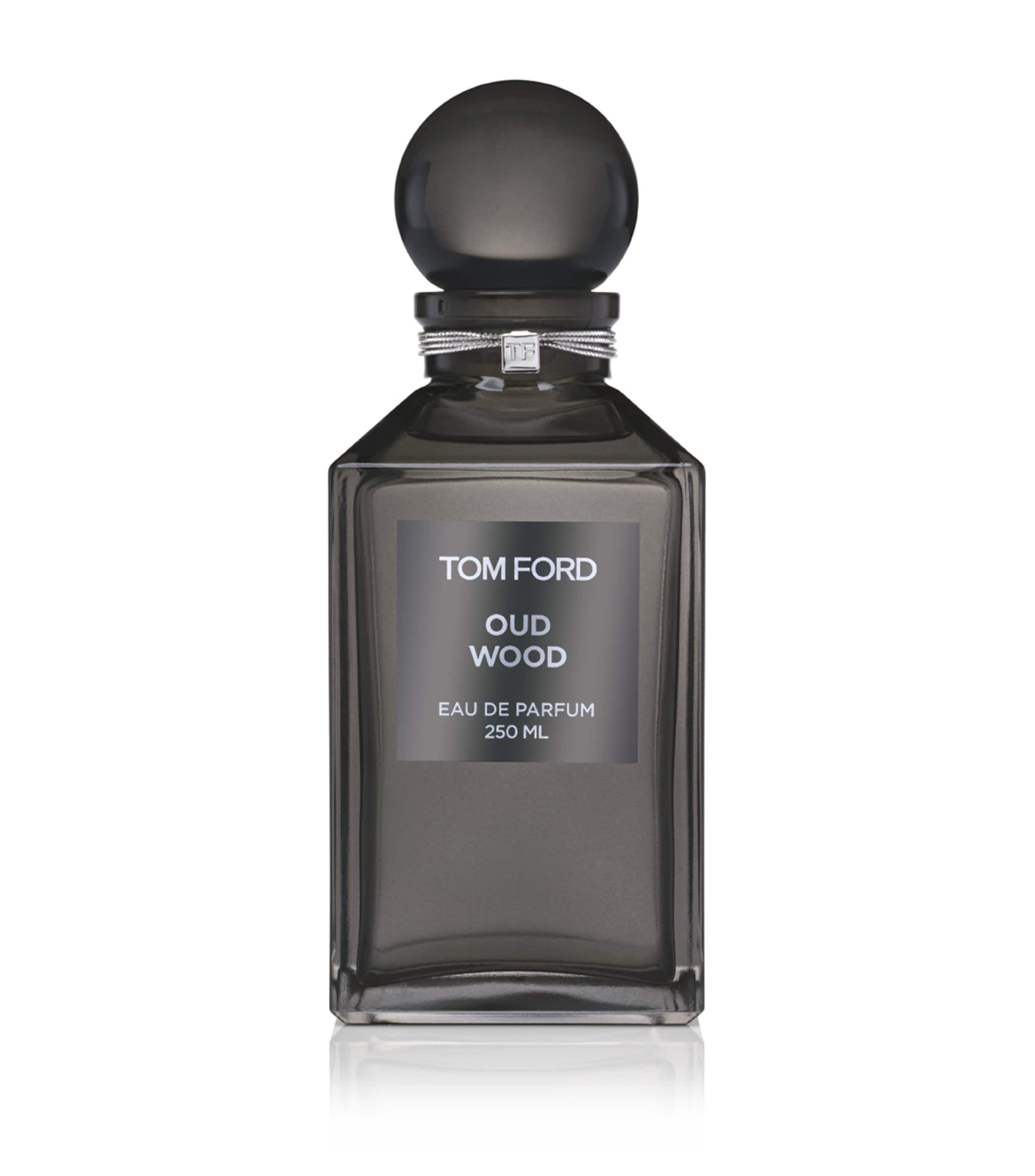 TOM FORD Oud Wood Decanter Eau de Parfum (250ml)
