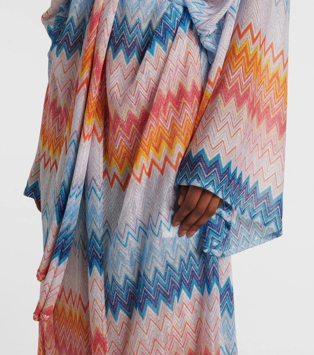 Missoni - غطاء شاطئ لاميه متعرج