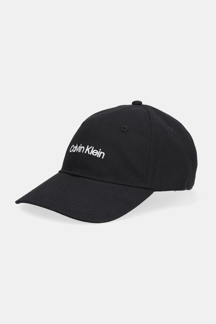 Calvin Klein шапка с козирка дамска от памук