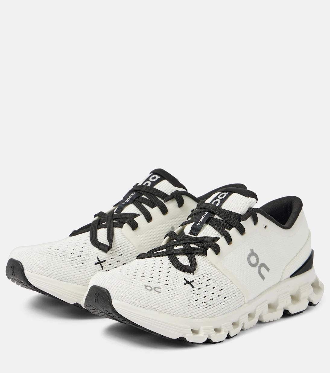 حذاء رياضي On - Cloud X 4
