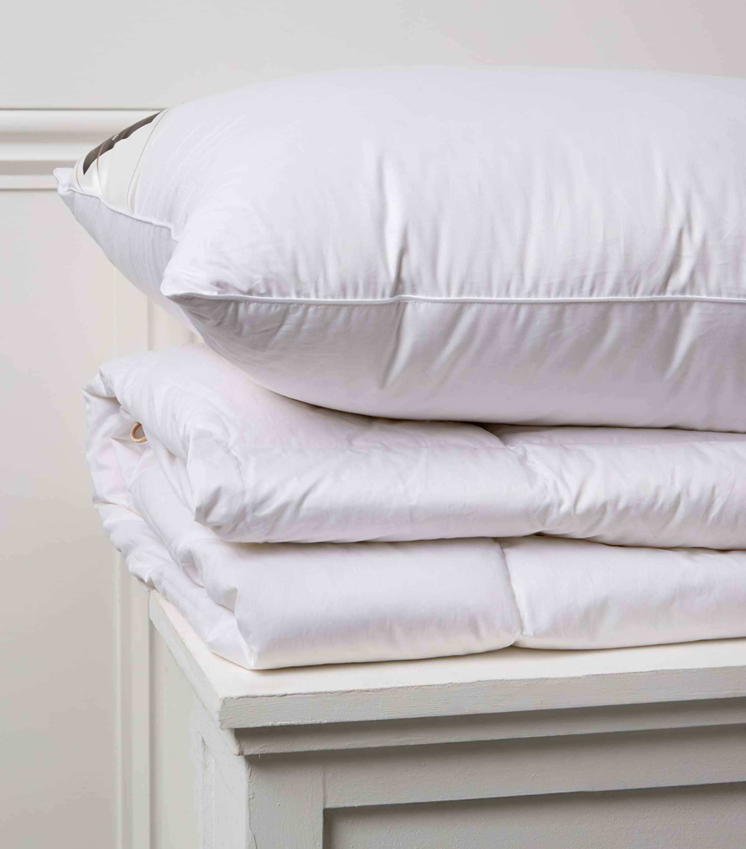 Hungarian Goose Down Soft Pillow (50cm x 75cm)