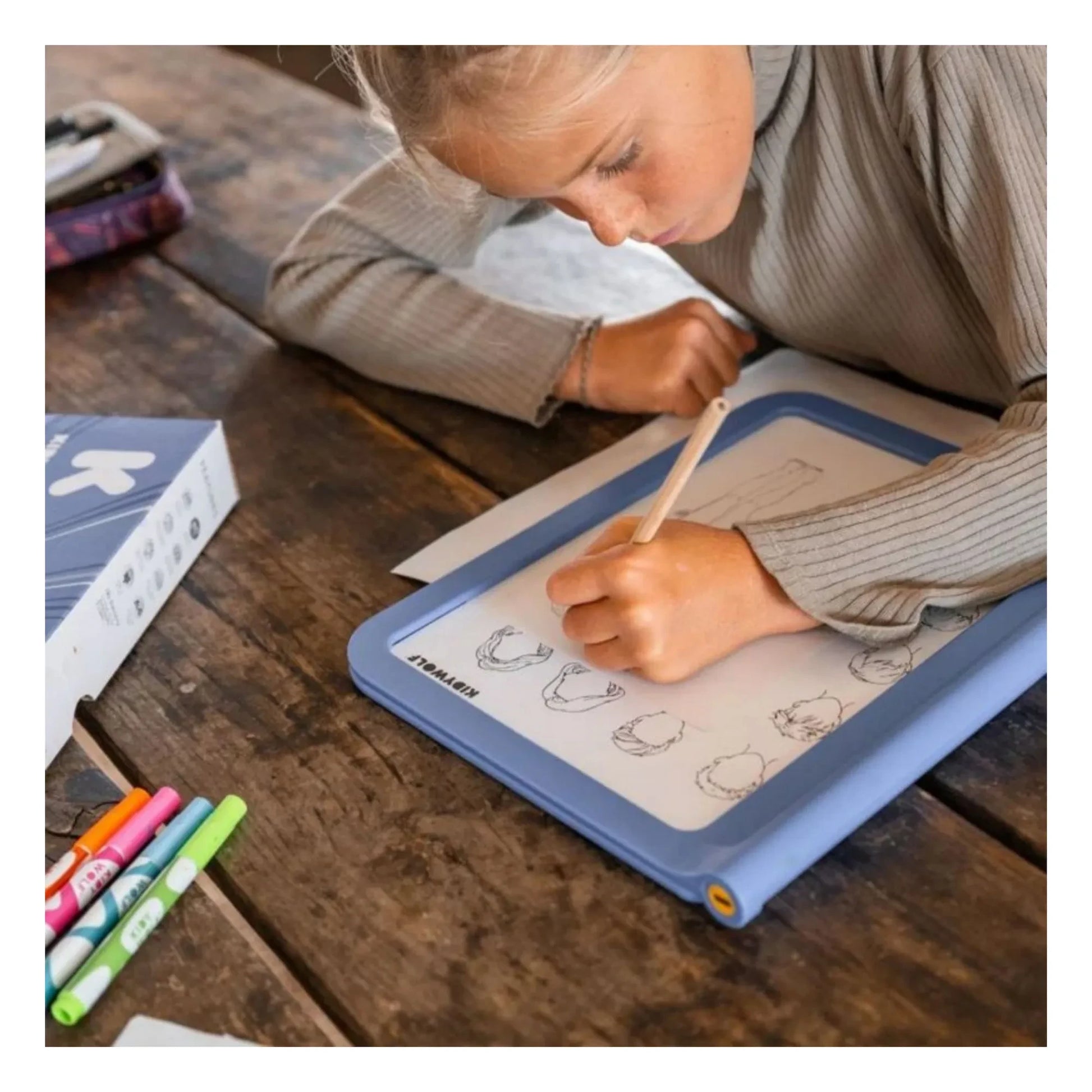 Kidywolf - Educational light tablets | Blue