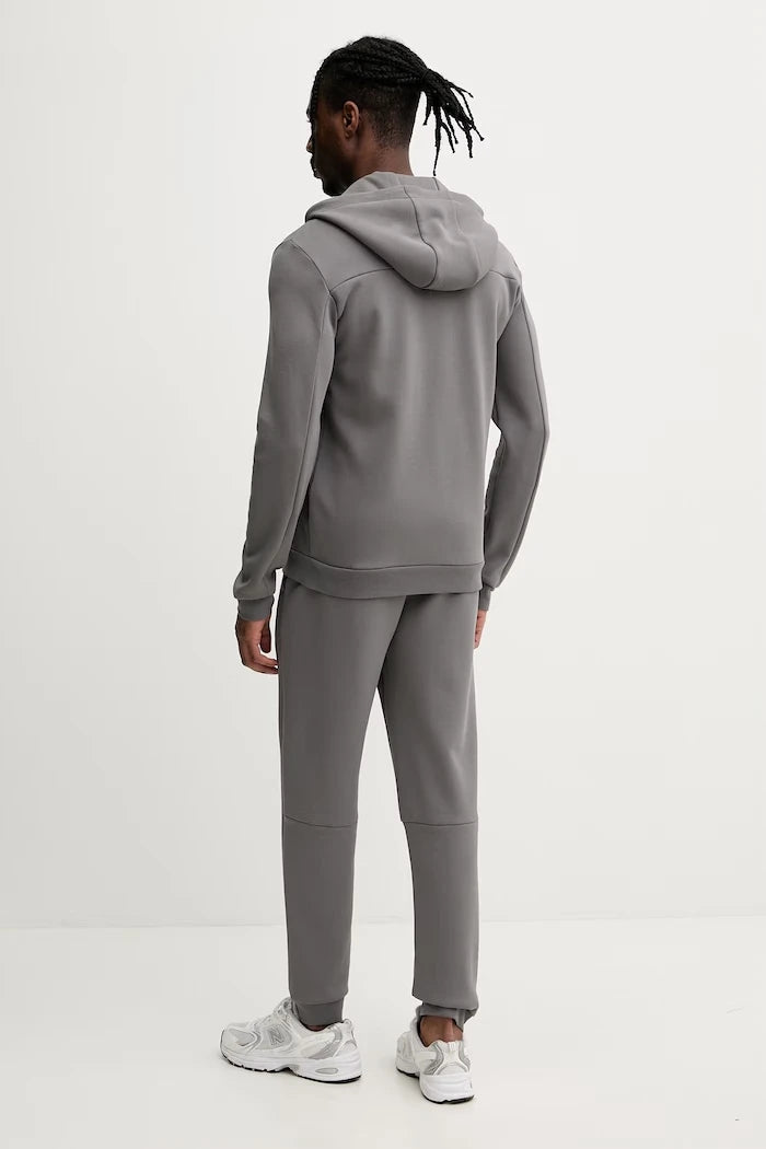 EA7 Emporio Armani pamuklu erkek eşofman takımı