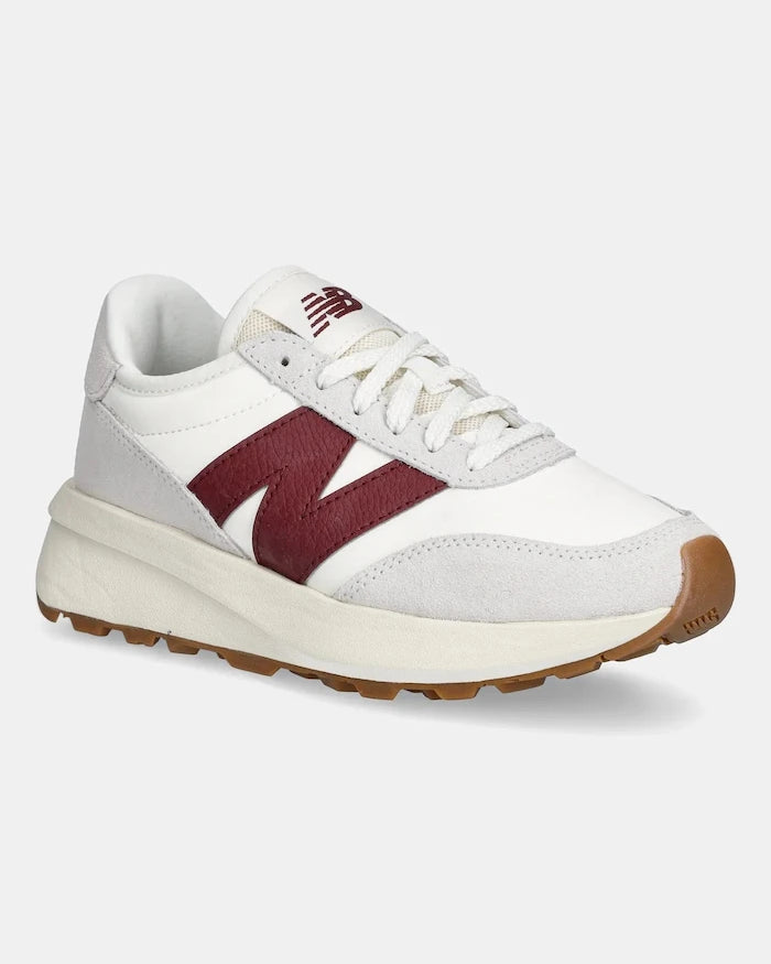 New Balance 370 Sneakers