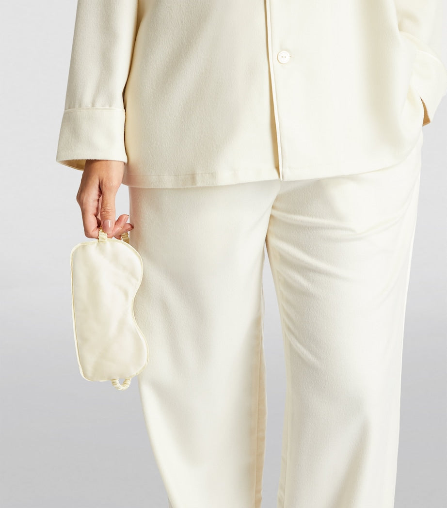 White Cashmere Audrey Eye Mask