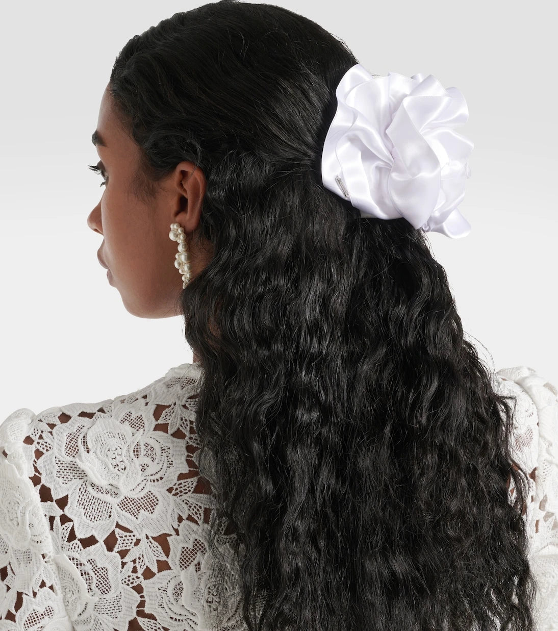 Jennifer Behr - Ruffled silk-blend satin hair clip