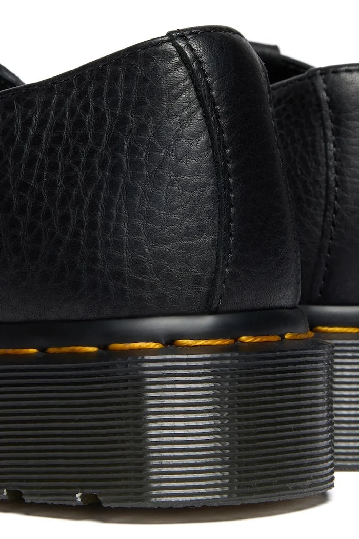 Кожени половинки обувки Dr. Martens Polley