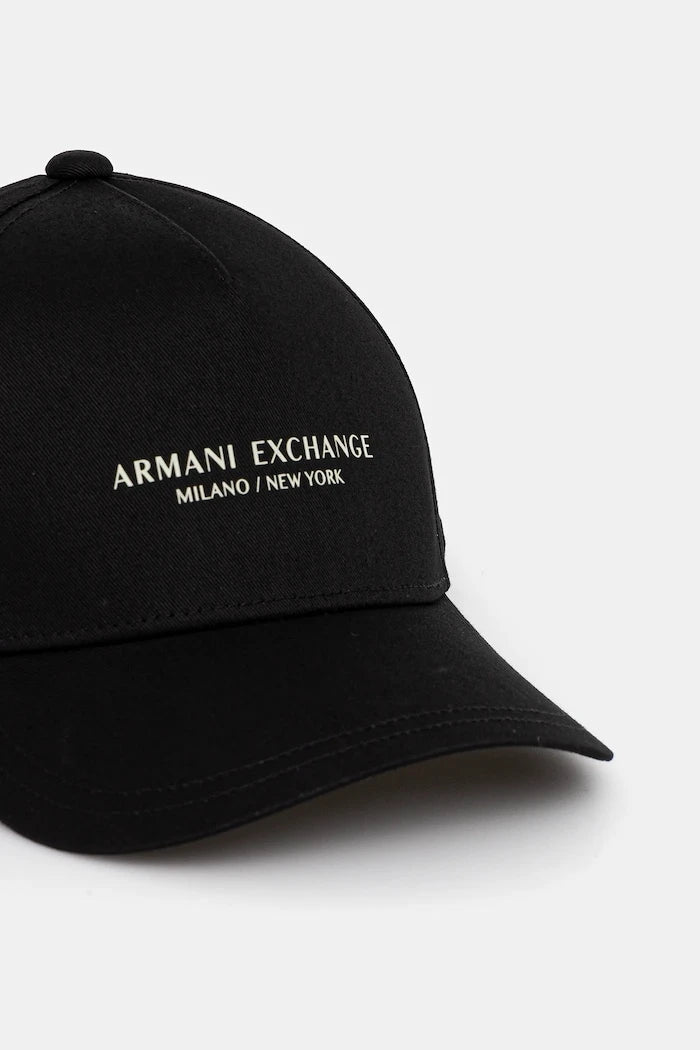 Armani Exchange Pamuklu Vizörlü Şapka