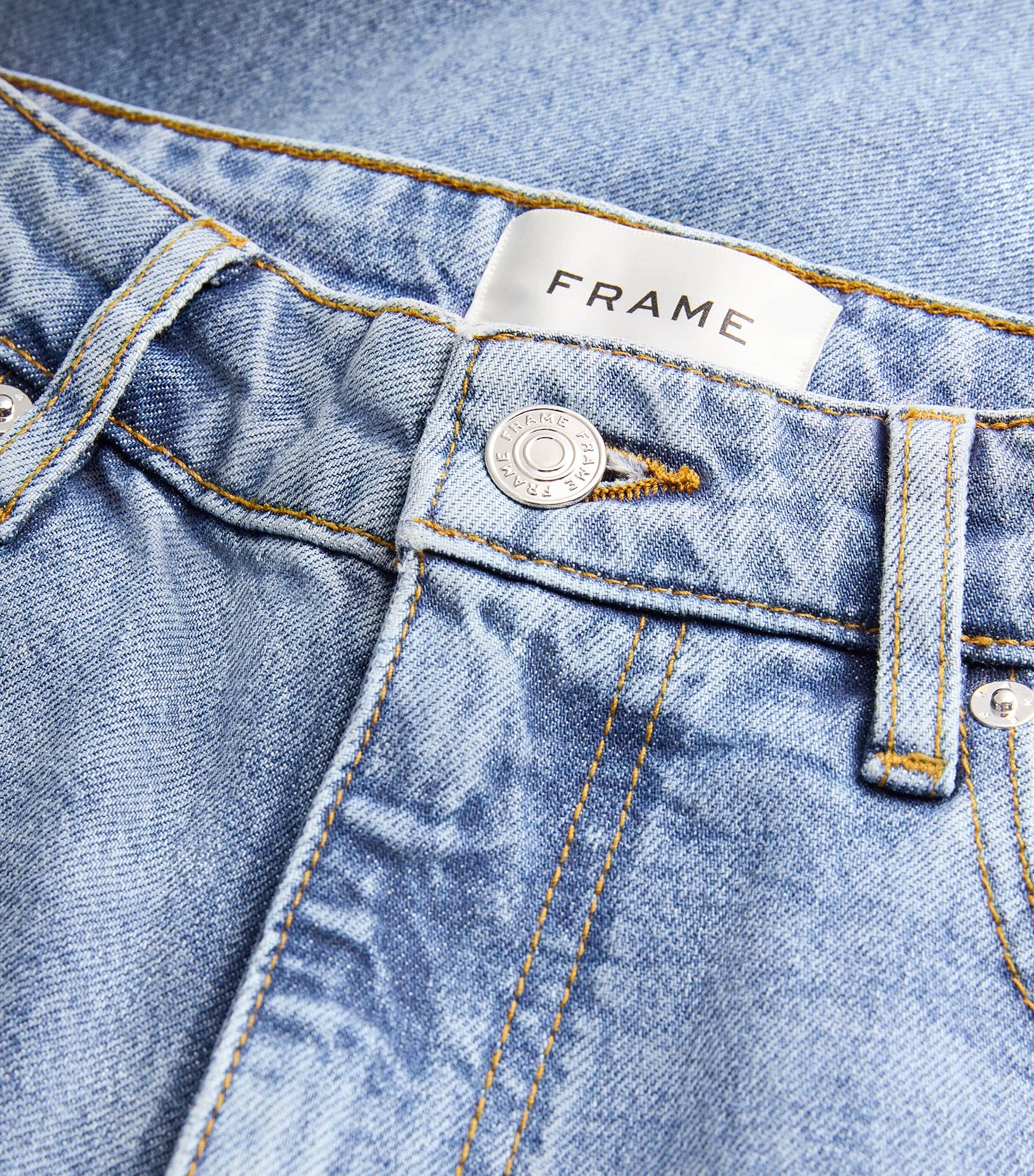 FRAME The Pixie Arrow Bootcut Jeans