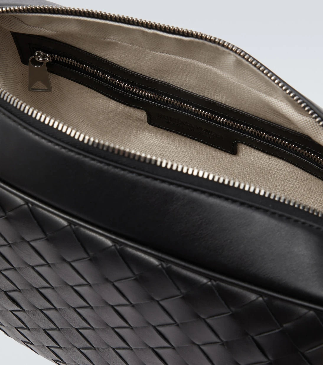 Bottega Veneta - Intrecciato leather camera bag