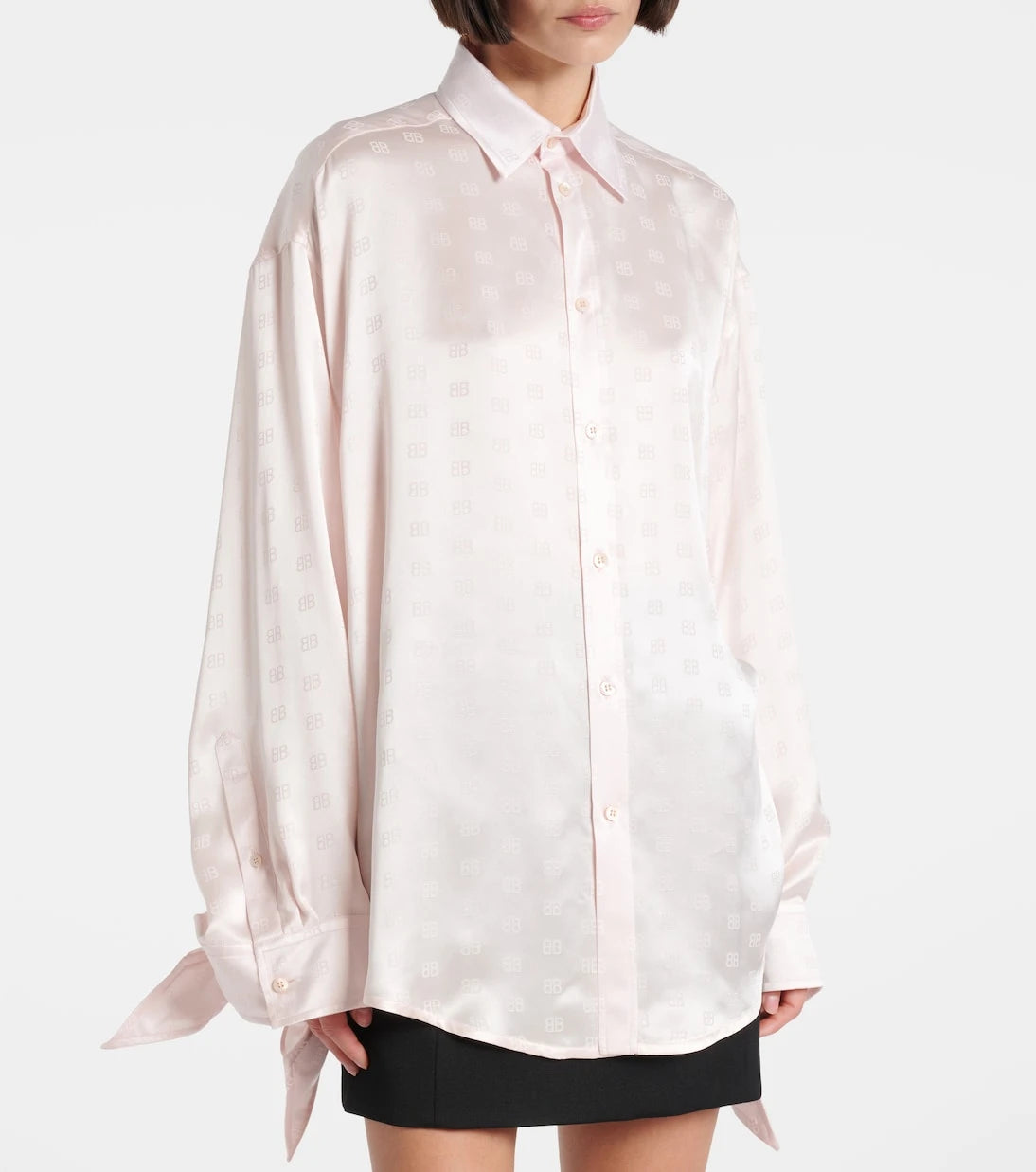Balenciaga - قميص من الساتان الحريري