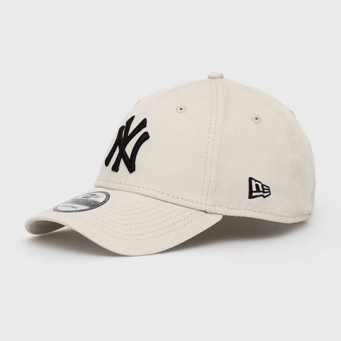 New Era LEAGUE ESSENTIAL 9FORTY® Pamuk Şapka