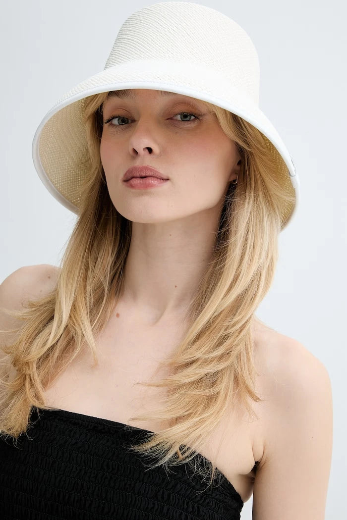 LE SH KA headwear Beyaz Bucket Şapka