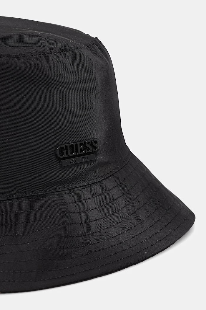 Guess капела мъжка