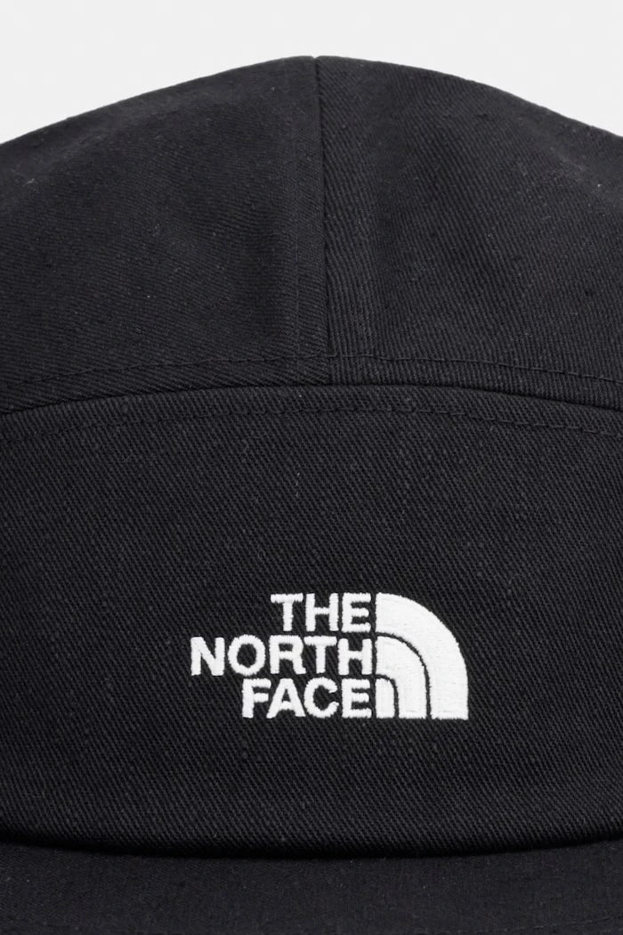 The North Face бейзболна шапка NORM CAMP