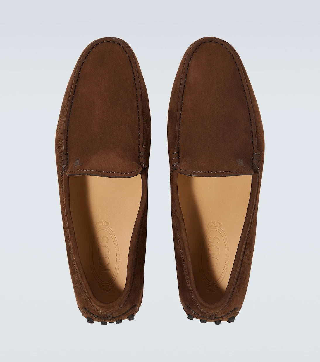 Tod's - حذاء قيادة غومينو من جلد الشامواه