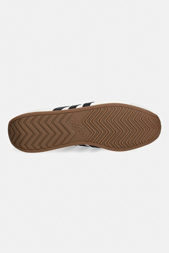 Маратонки adidas Runvista