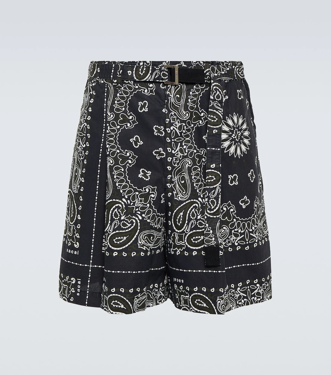Sacai - شورت قطني بوبلين بنقشة باندانا