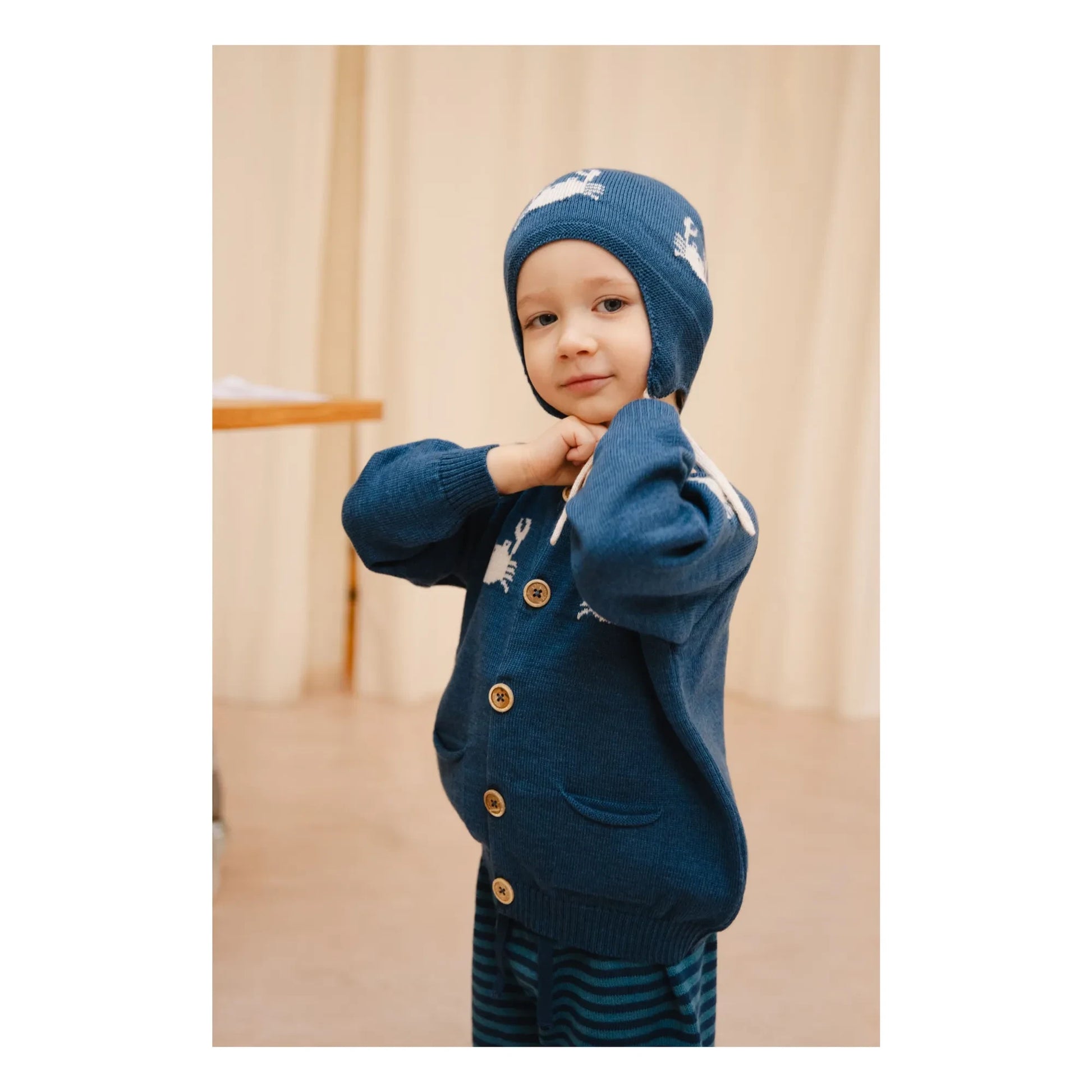 Bayiri - Dancing Crabs Merino Beanie | Blue