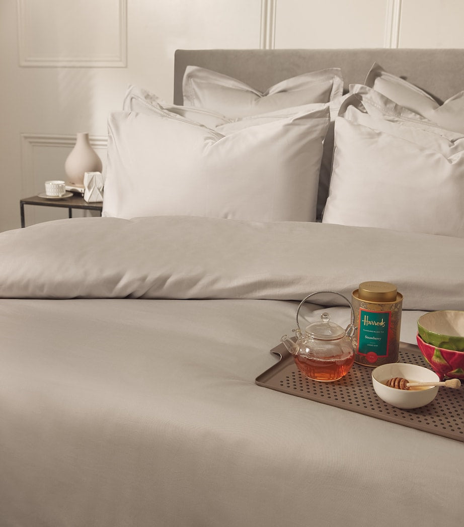 Brompton II Super King Duvet Cover Set (260cm x 220cm)