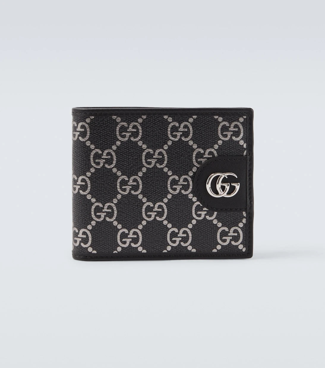 Gucci - محفظة ثنائية الطي مُزيّنة بجلد GG