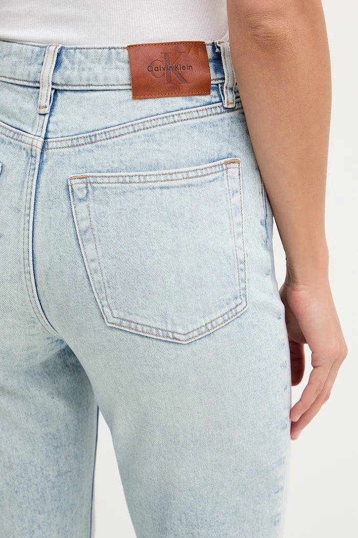 Calvin Klein Jeans mom fit kadın jean pantolon