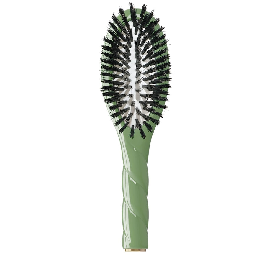 N.01 The Universal Petite Brush