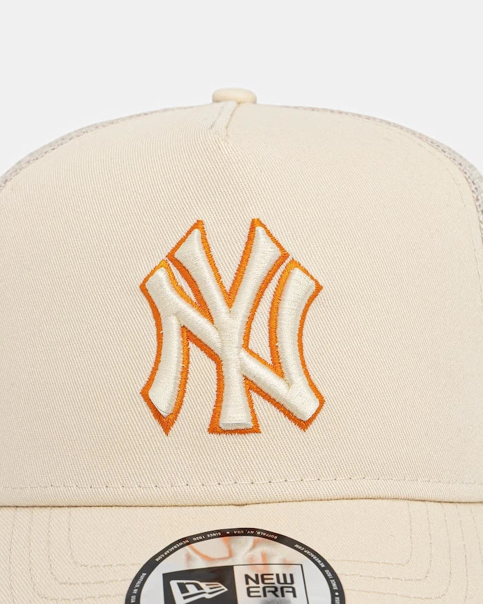 New Era trucker şapka OUTLINE EF TRUCKER NYY