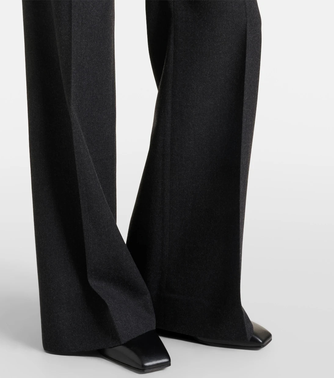 Victoria Beckham - Alina virgin wool flared pants