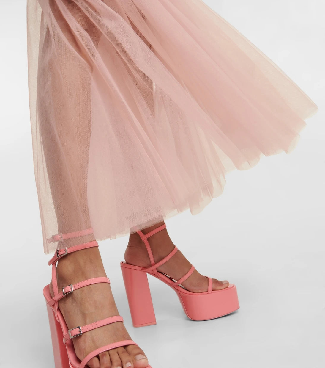 Rodarte - فستان من الساتان الحريري والتول المطبوع