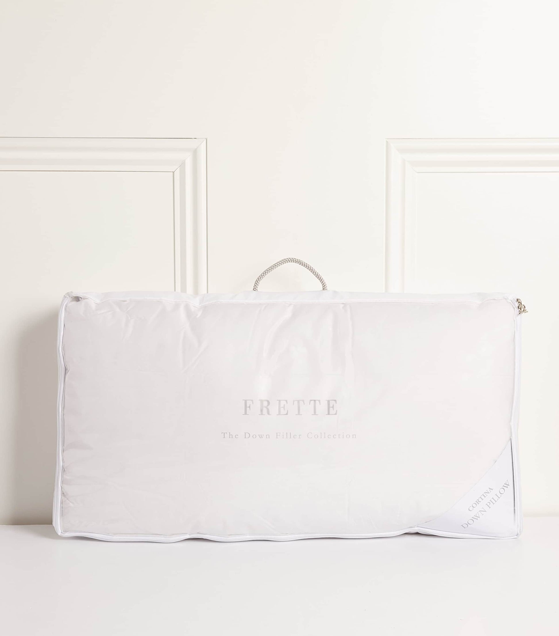 Medium-Firm Cortina Down King Pillow (53cm x 94cm)