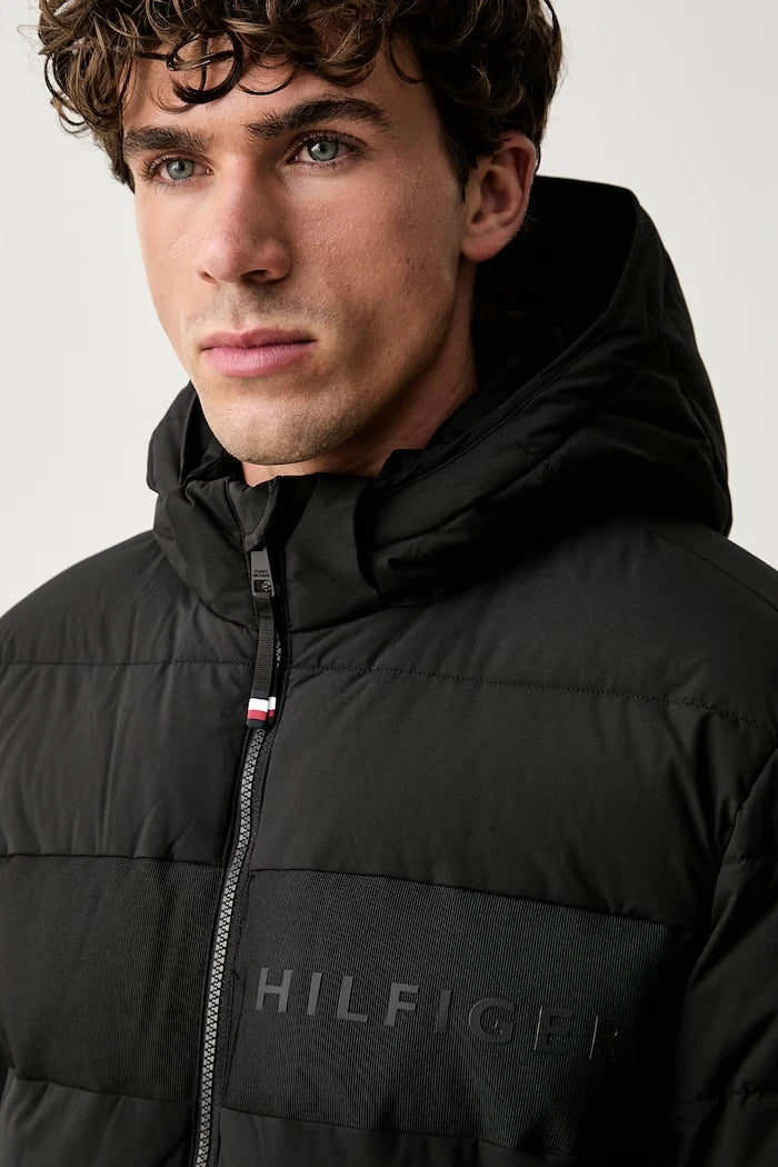 Tommy Hilfiger Erkek Mont