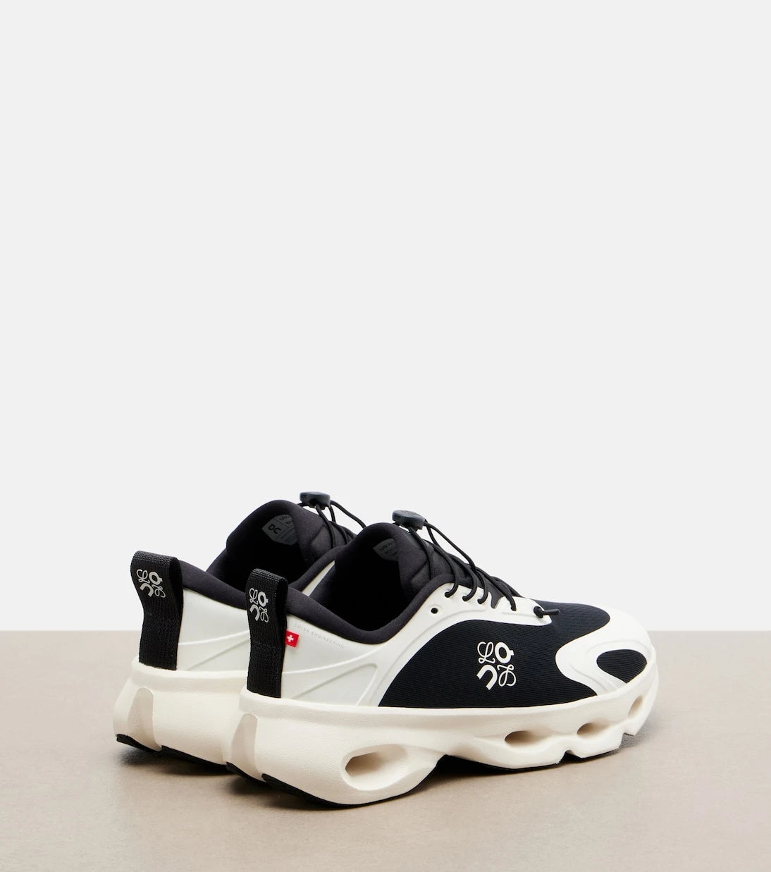 Loewe - x On Cloudsolo running shoes