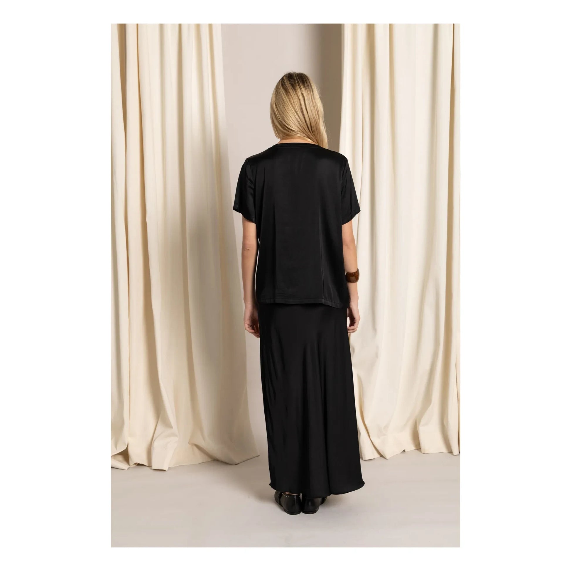 Smallable Woman - Selena T-shirt | Black