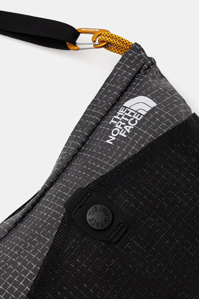 The North Face малка дамска чанта CLYFFE