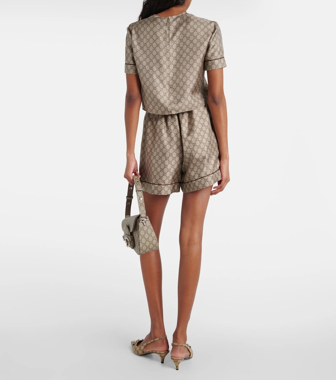 Gucci - GG printed silk twill shorts