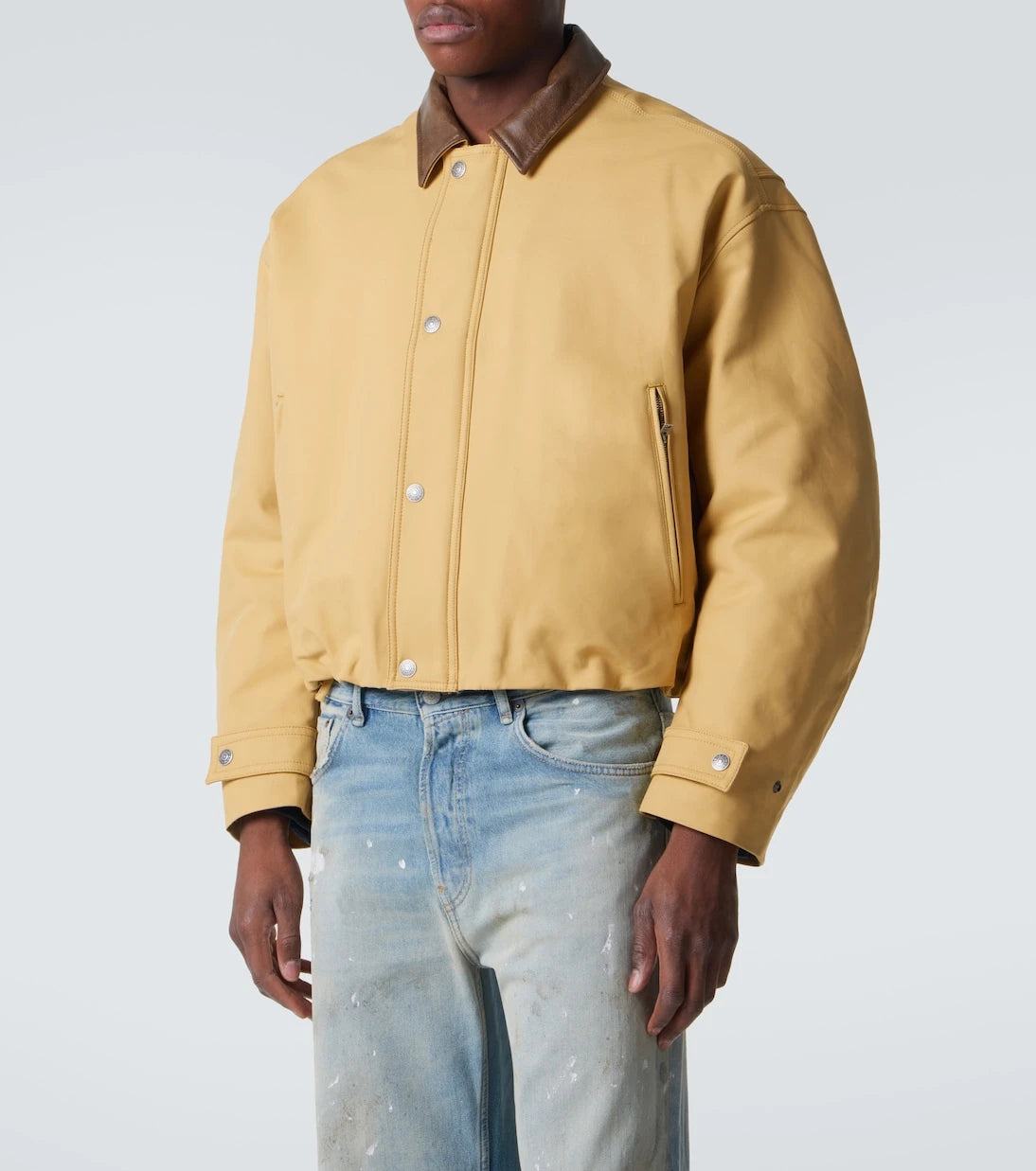Acne Studios - سترة بلوزون من الساتان القطني المزيّن بالجلد