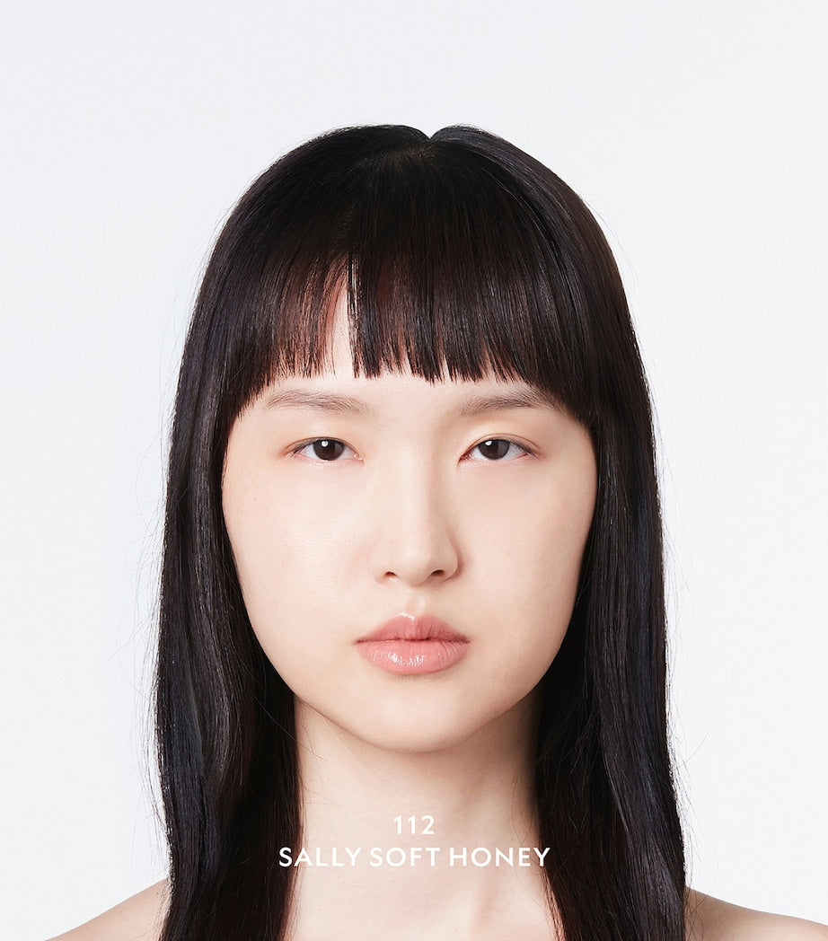 Gucci’s Rouge de Beauté Brillant Glow & Care Lip Colour