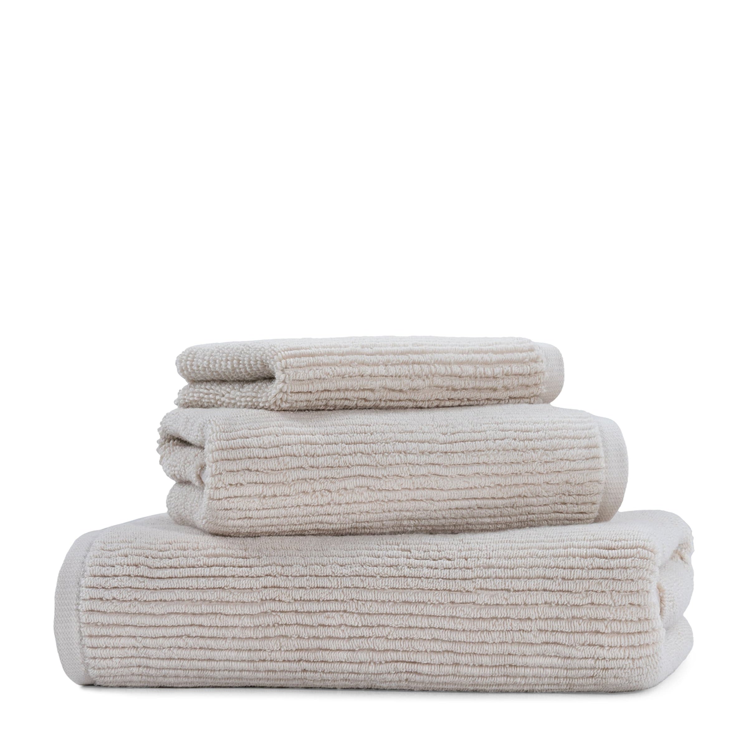 Organic Cotton Raya Bath Towel (76cm x 142cm)