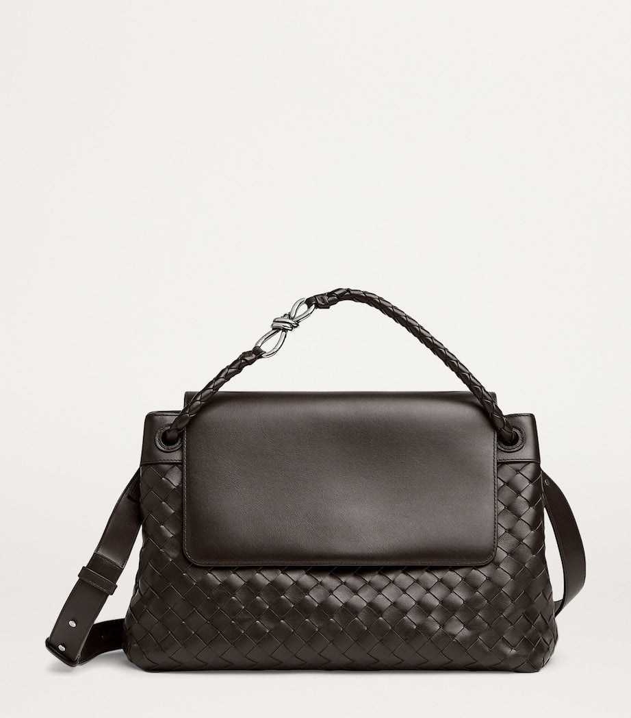 Medium Leather Andiamo Messenger Bag