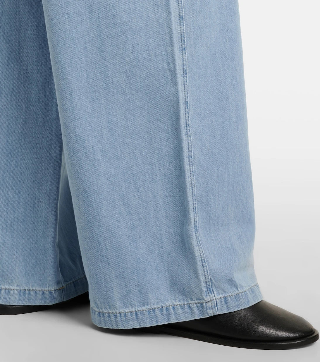 AG Jeans - بنطلون جينز كالي بقصة واسعة